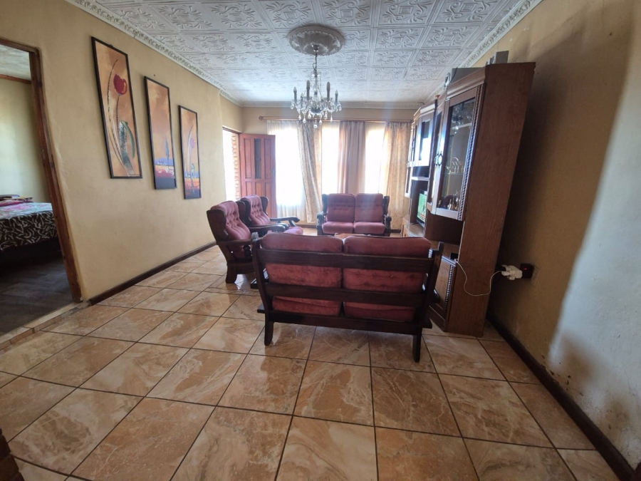 3 Bedroom Property for Sale in Zwide Eastern Cape